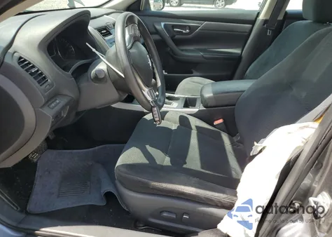 2015 Nissan Altima 2.5 из США, поврежденный, VIN 1N4AL3AP7FC577498